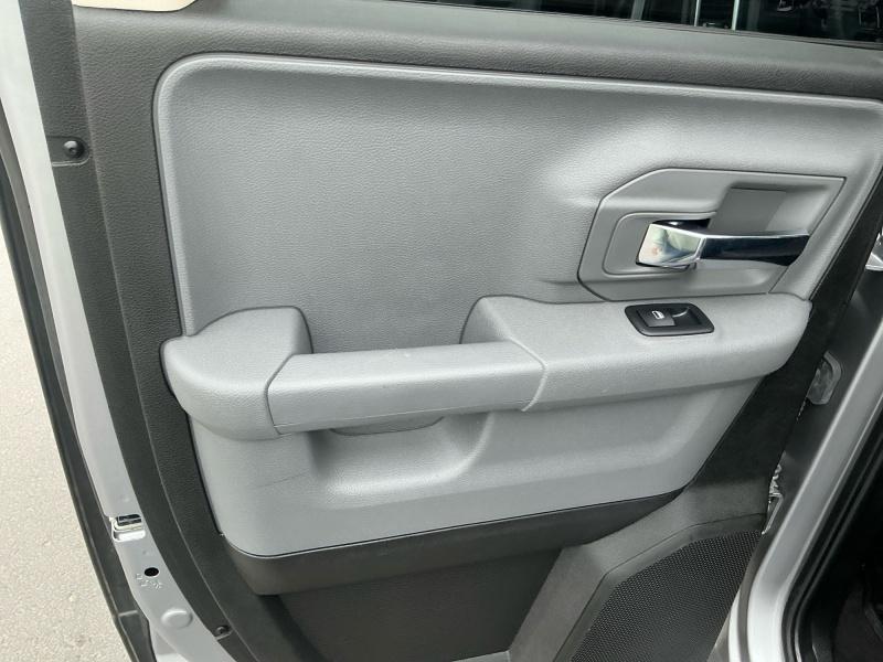 used 2019 Ram 1500 Classic car, priced at $27,746