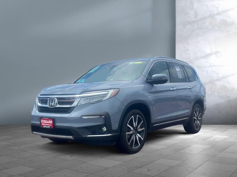 used 2022 Honda Pilot car, priced at $37,995