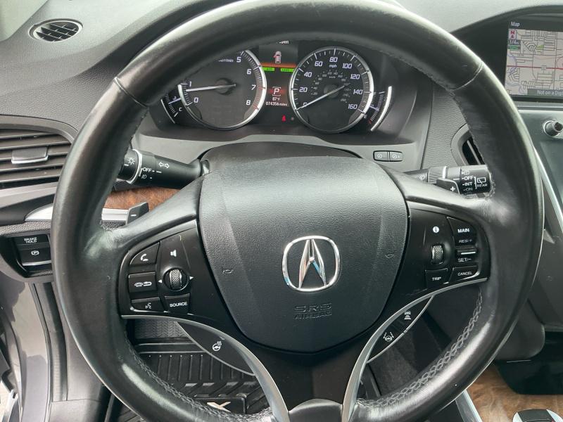 used 2020 Acura MDX car, priced at $27,746