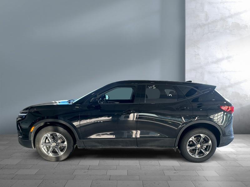 used 2025 Chevrolet Blazer car, priced at $29,995