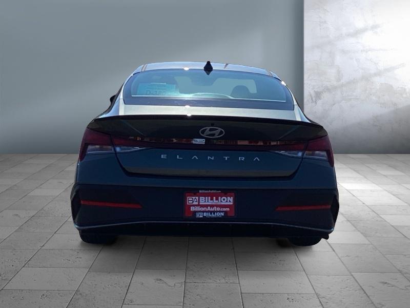 new 2025 Hyundai Elantra car, priced at $22,559
