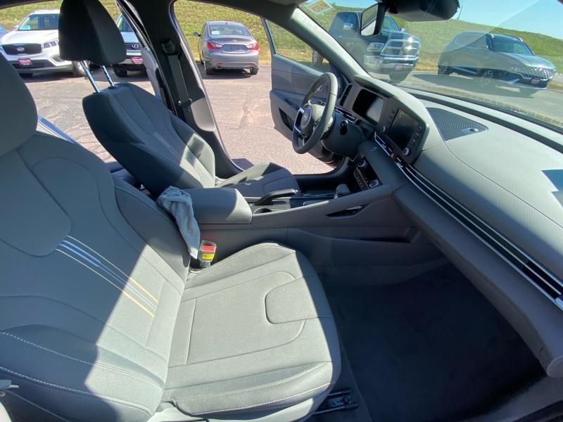 new 2025 Hyundai Elantra car, priced at $22,559