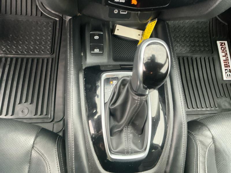 used 2019 Nissan Rogue car, priced at $17,995