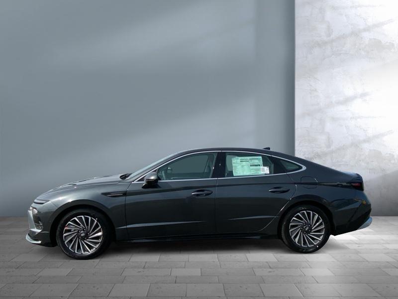 new 2026 Hyundai Sonata Hybrid car, priced at $40,299