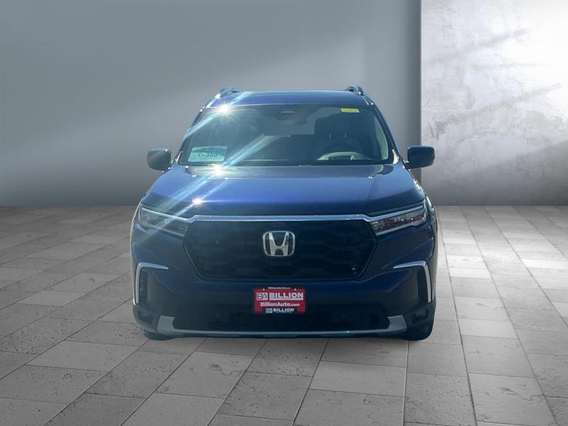 used 2023 Honda Pilot car, priced at $41,746
