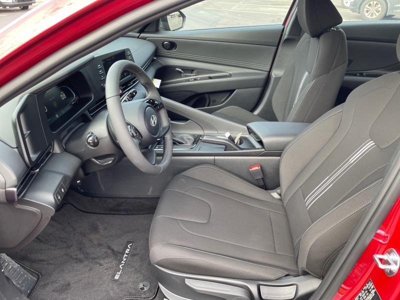 new 2025 Hyundai Elantra car, priced at $23,019