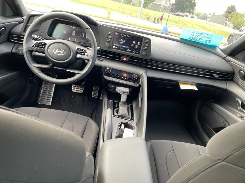 new 2025 Hyundai Elantra car, priced at $23,019
