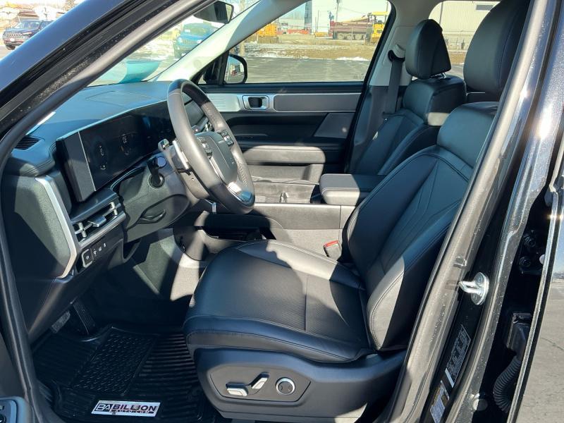 used 2024 Hyundai Santa Fe car, priced at $29,995