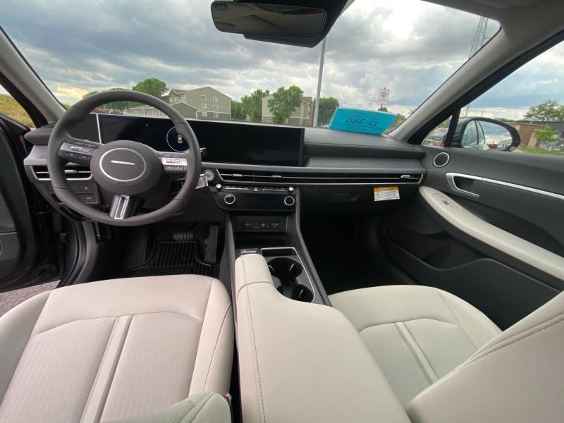 new 2025 Hyundai Sonata car, priced at $30,309