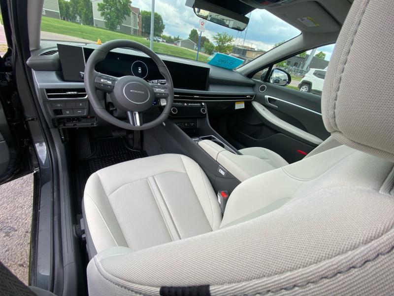 new 2025 Hyundai Sonata car, priced at $30,309