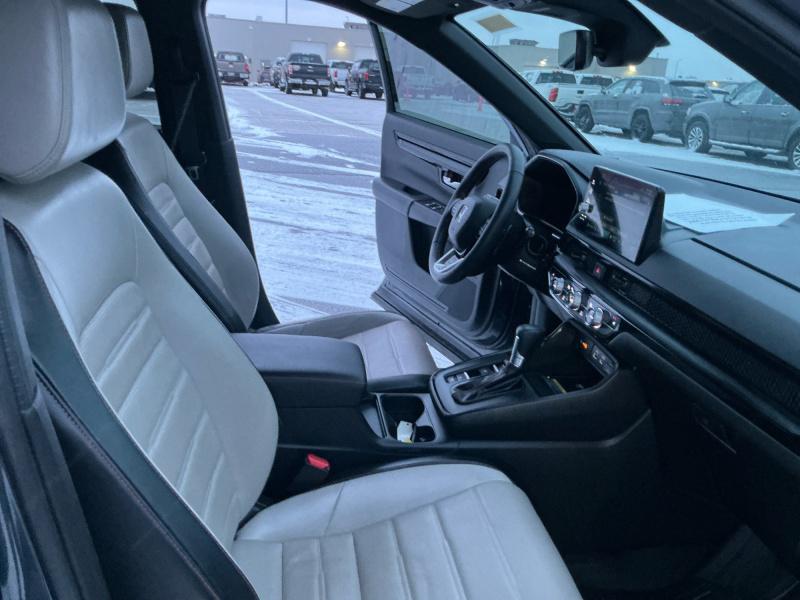 used 2023 Honda CR-V Hybrid car, priced at $33,995