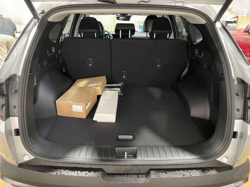 new 2026 Hyundai TUCSON Hybrid car, priced at $44,739