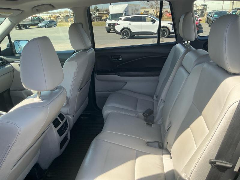 used 2021 Honda Pilot car, priced at $24,746