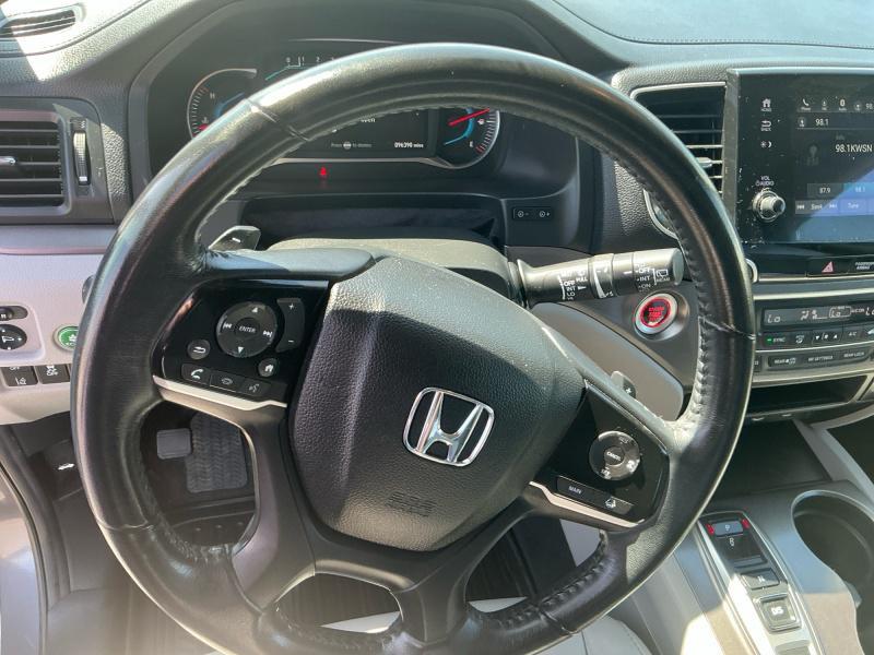 used 2021 Honda Pilot car, priced at $24,746