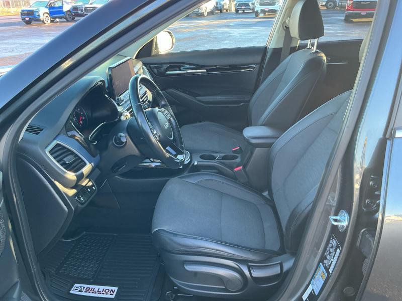 used 2023 Kia Seltos car, priced at $23,995