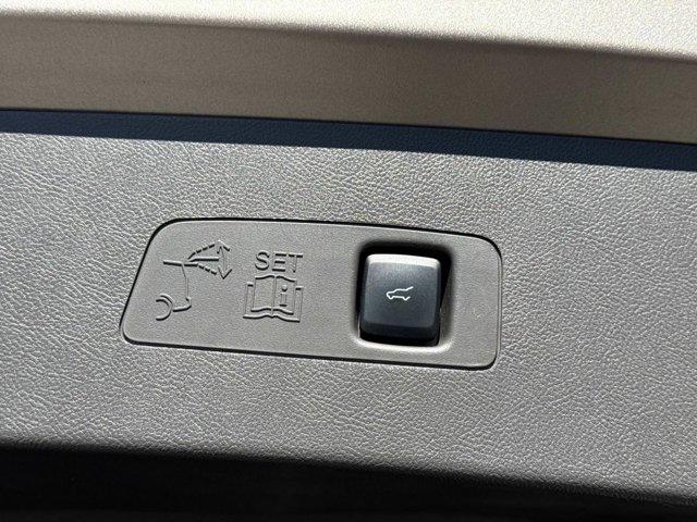 used 2021 Lincoln Corsair car, priced at $26,900