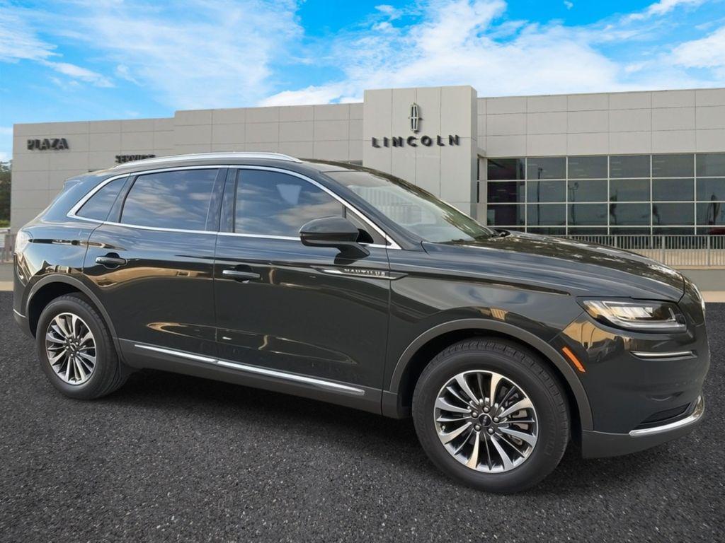 used 2023 Lincoln Nautilus car, priced at $32,900