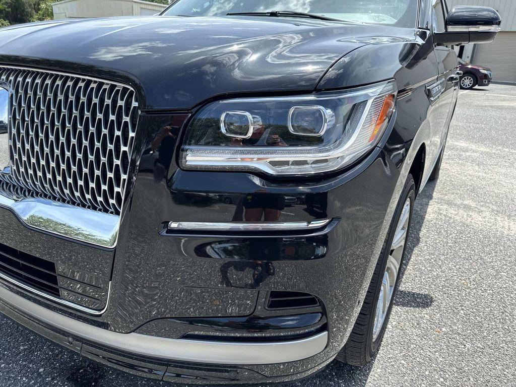 used 2024 Lincoln Navigator car, priced at $72,900