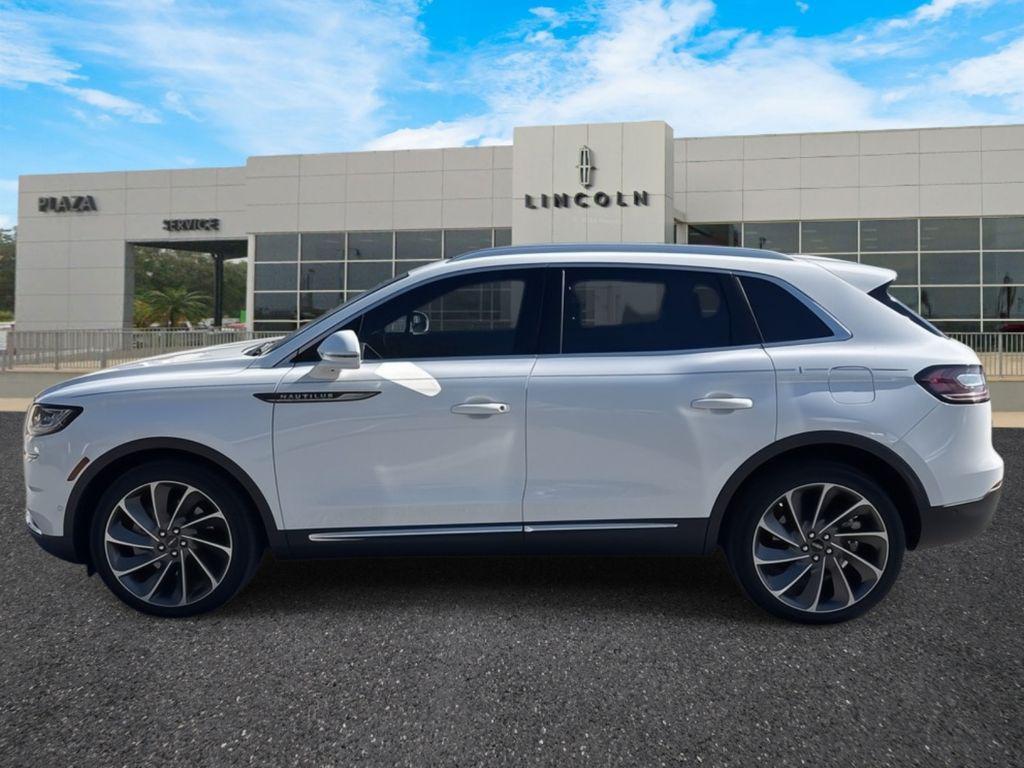 used 2023 Lincoln Nautilus car, priced at $43,900