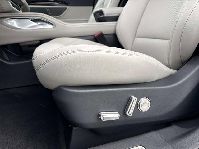 new 2026 Lincoln Nautilus car, priced at $60,240