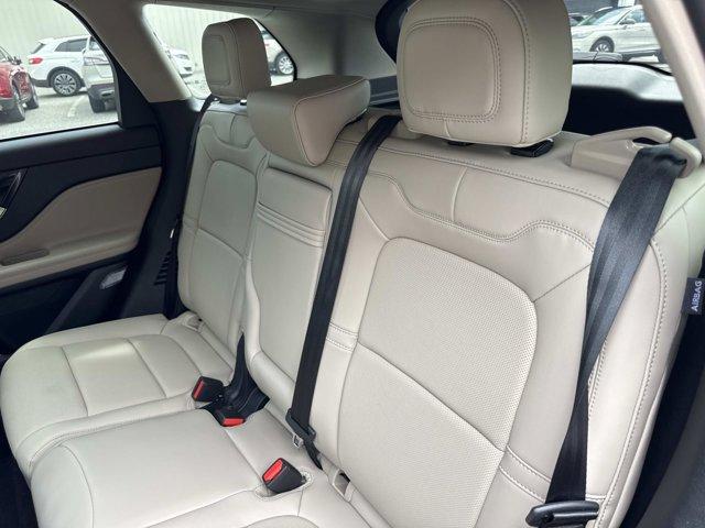 new 2025 Lincoln Corsair car, priced at $52,085