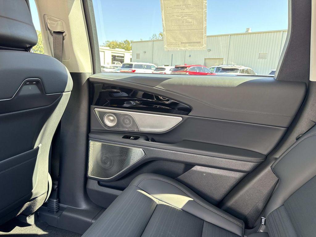 new 2026 Lincoln Nautilus car, priced at $72,545