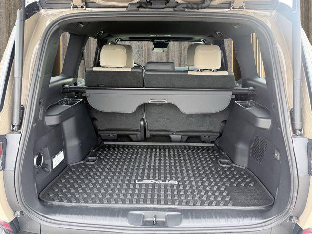 used 2025 Lexus GX 550 car, priced at $90,988