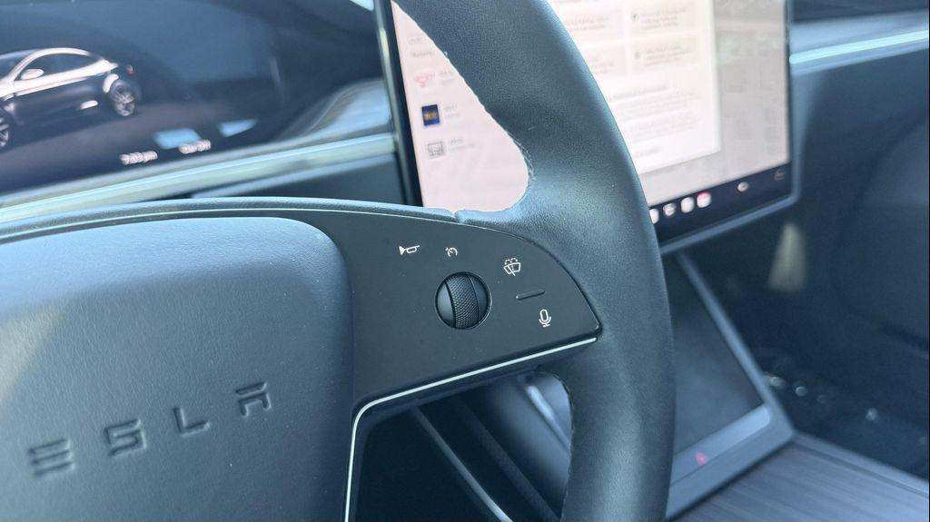 Tesla Model S view 66