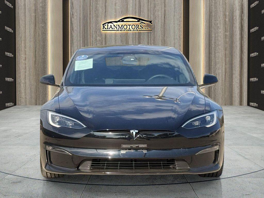Tesla Model S view 2