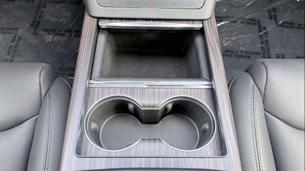 Tesla Model S view 56