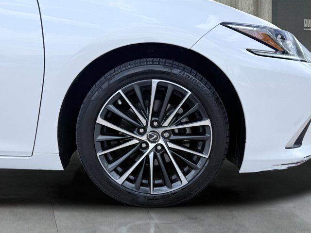 used 2022 Lexus ES 250 car, priced at $23,988