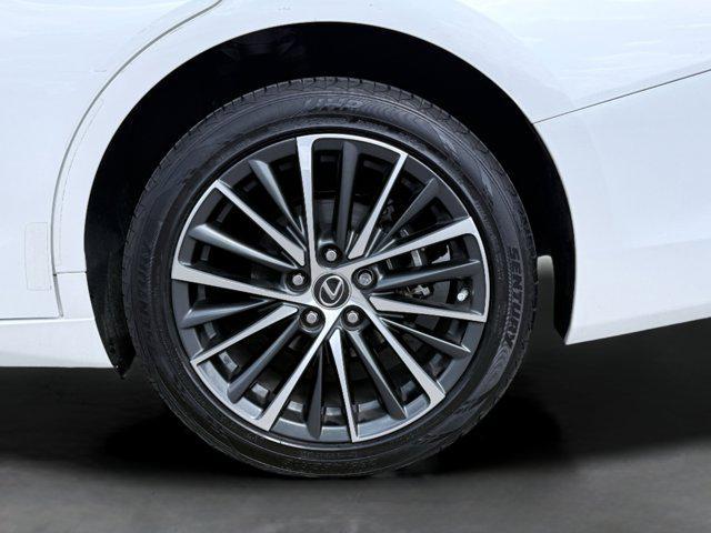 used 2022 Lexus ES 250 car, priced at $23,988