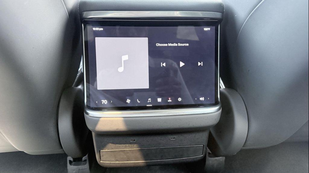 Tesla Model X view 53