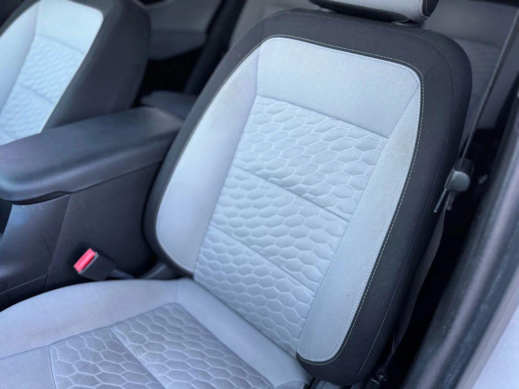 used 2018 Chevrolet Equinox car, priced at $8,995