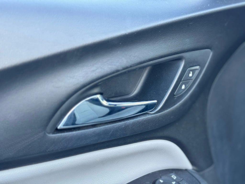 used 2018 Chevrolet Equinox car, priced at $8,995