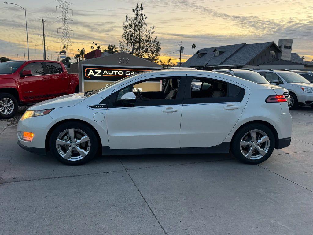 used 2011 Chevrolet Volt car, priced at $7,995