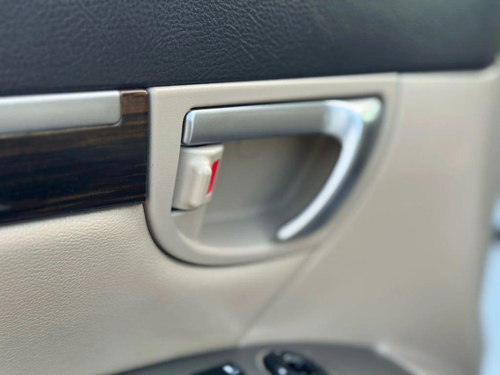 used 2012 Hyundai Santa Fe car, priced at $5,995