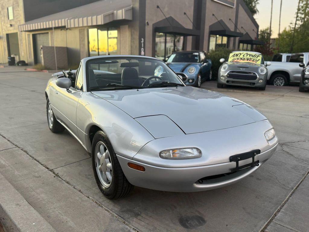 used 1990 Mazda MX-5 Miata car, priced at $10,895