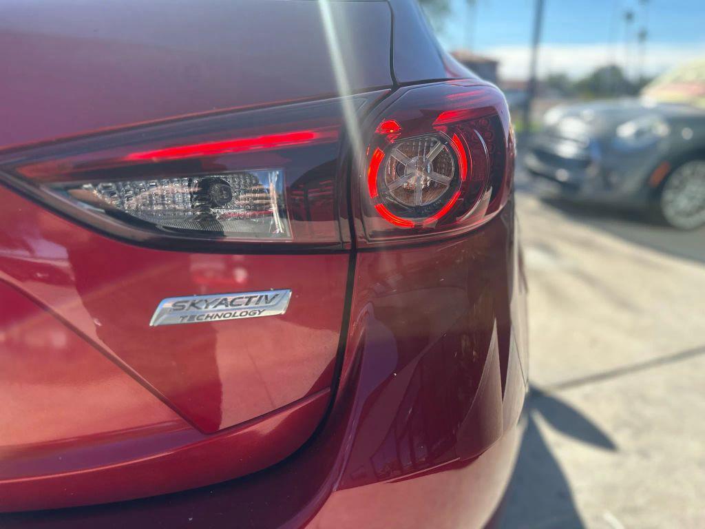 used 2014 Mazda Mazda3 car, priced at $9,495