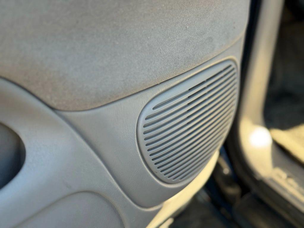 used 2005 Toyota Tundra car, priced at $9,995