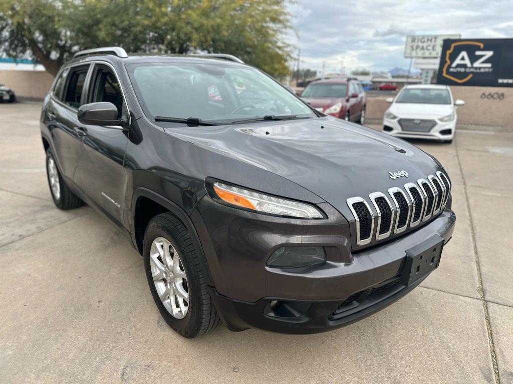 used 2015 Jeep Cherokee car, priced at $7,495