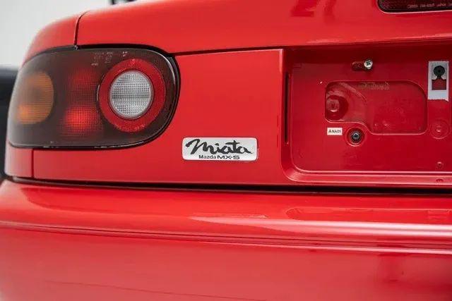 used 1990 Mazda MX-5 Miata car