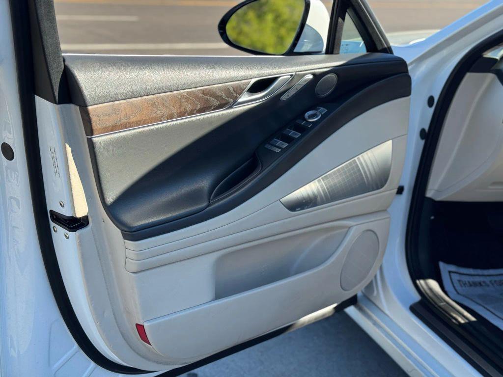 used 2021 Genesis G80 car, priced at $19,695