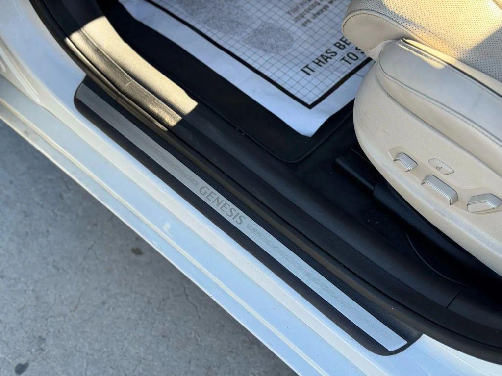 used 2021 Genesis G80 car, priced at $19,695