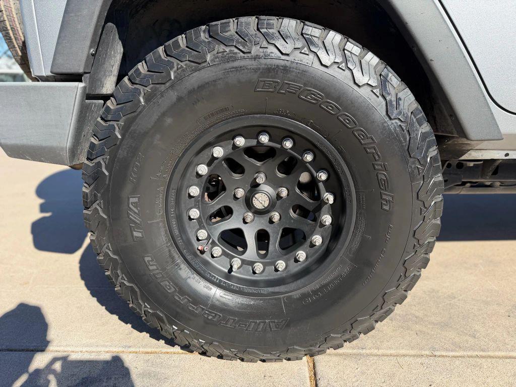 used 2015 Jeep Wrangler Unlimited car, priced at $18,995