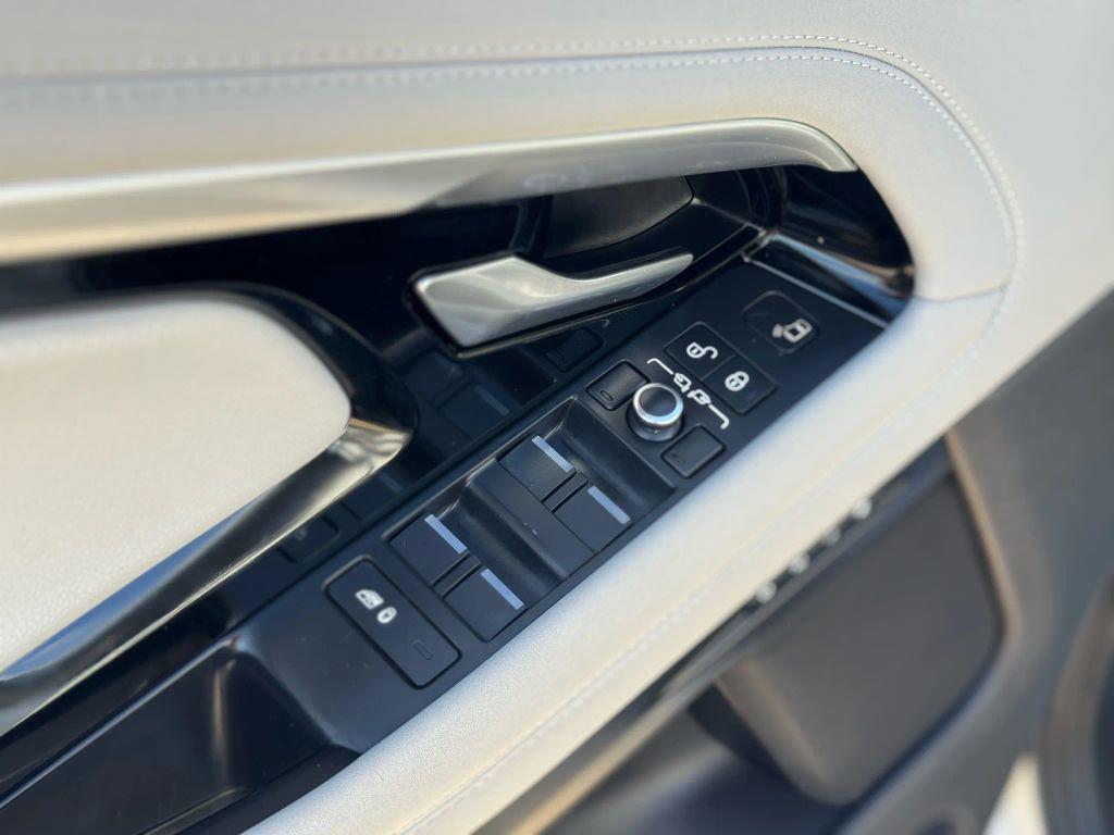 used 2020 Land Rover Range Rover Evoque car, priced at $20,995