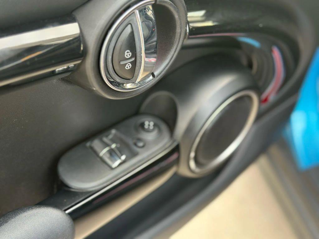 used 2015 MINI Hardtop car, priced at $5,995