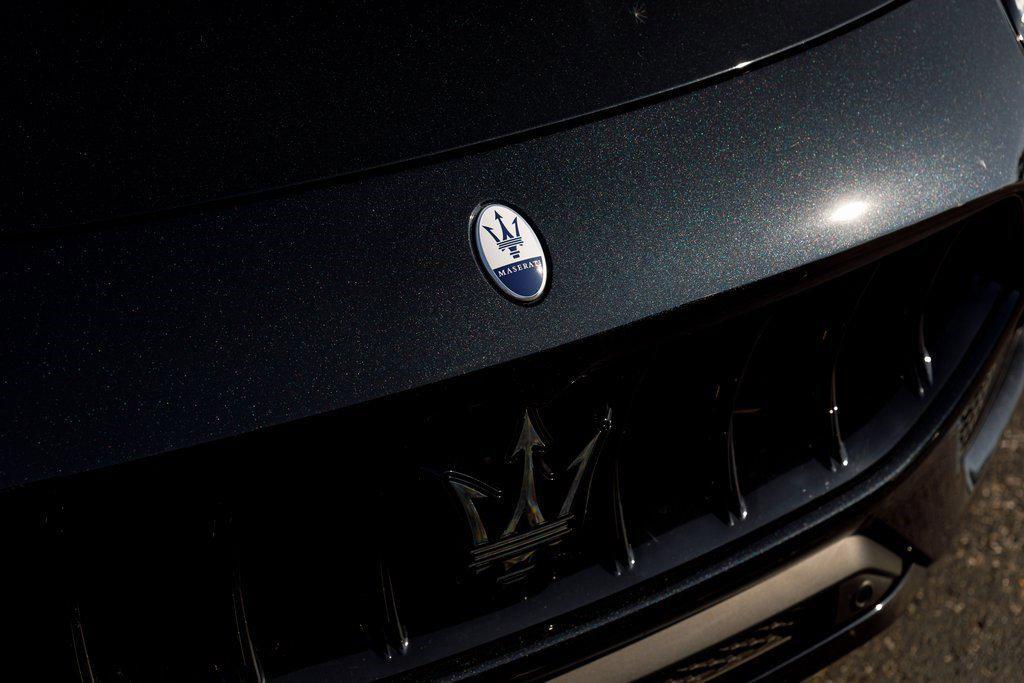 new 2025 Maserati Grecale car, priced at $69,995