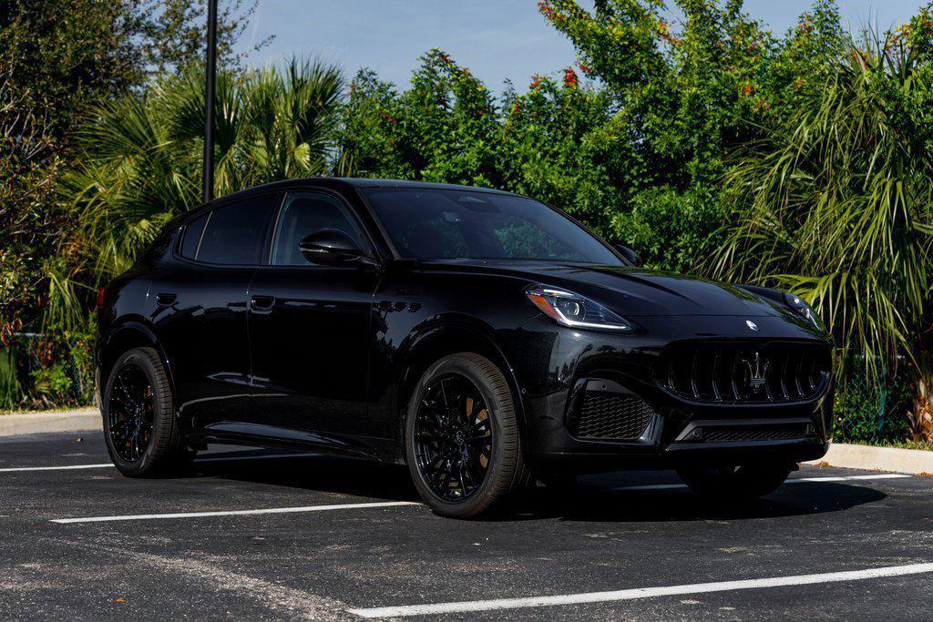 new 2025 Maserati Grecale car, priced at $69,995
