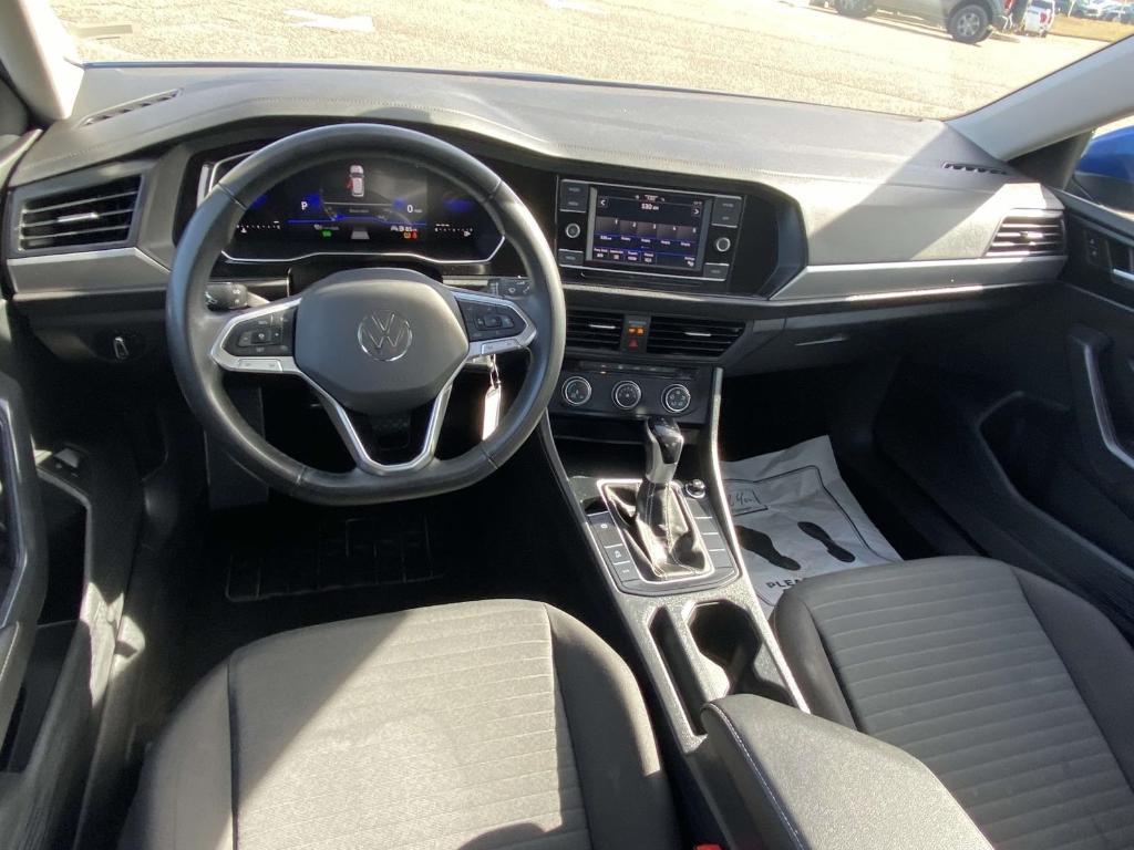 used 2024 Volkswagen Jetta car, priced at $15,462